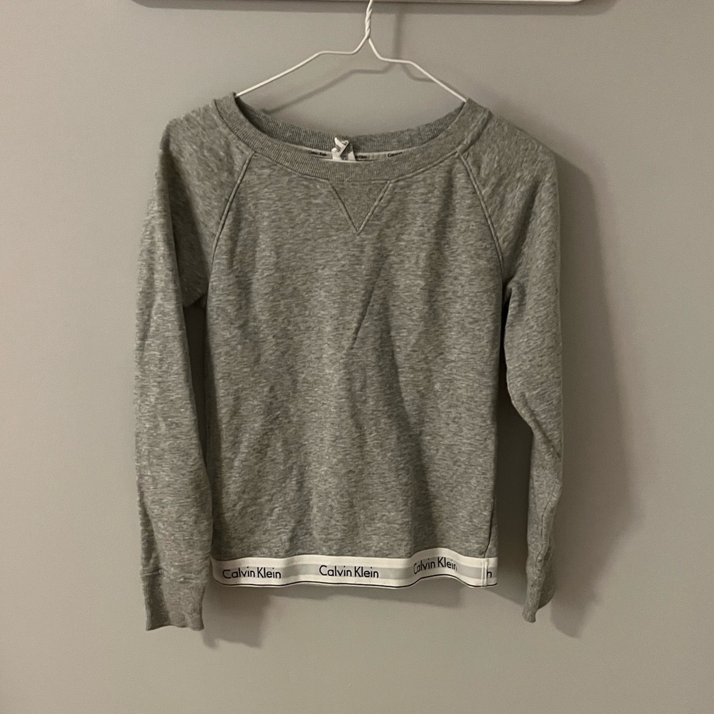 Calvin Klein sweatshirt